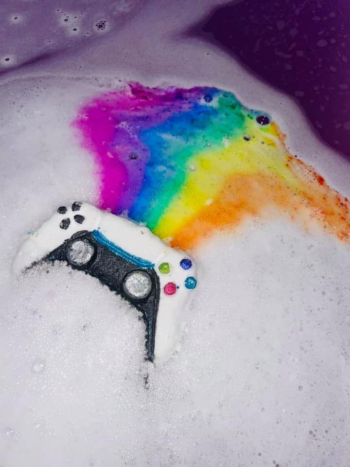 Rainbow Controller Bath Bomb
