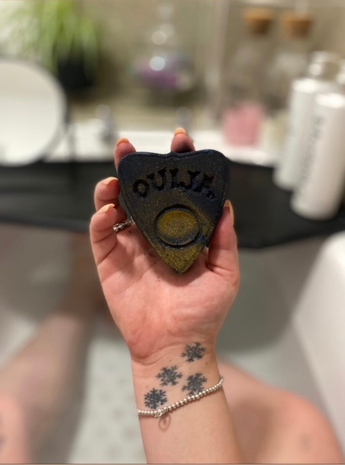 Ouija Planchette Bath Bomb
